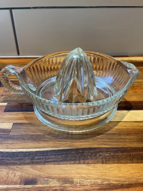 Vintage Clear Glass Citrus Juicer Orange Lemon Lime Juice Reamer Ribbed Art Deco