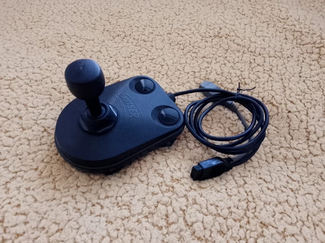 ArcadeR Joystick standard a 9 pin compatibile con Atari, Commodore, Sega ecc., Colori:Transparent grün