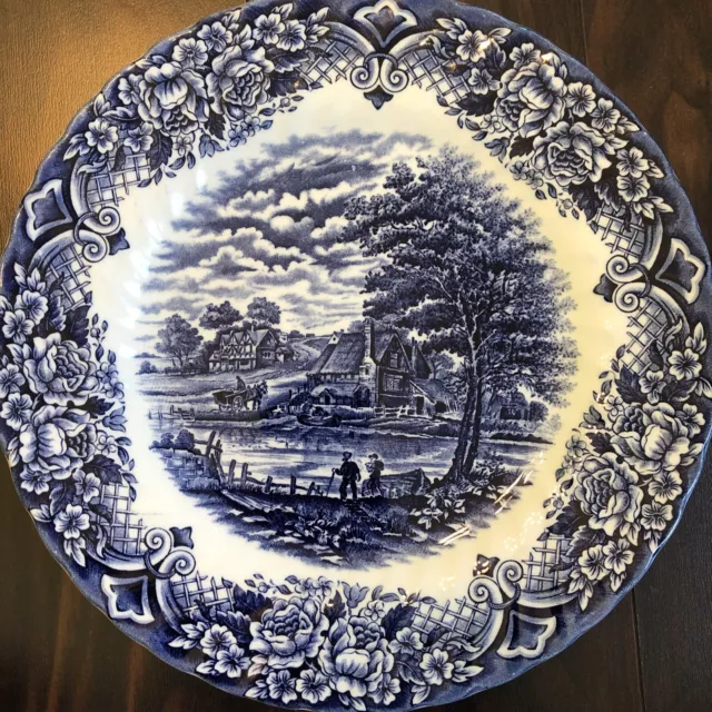 Royal Art Staffordshire England 10" dinner plate Grindley Homeland Blue