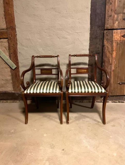 2 Stühle, Eiche oder Mahagoni (Verzierungen & Intarsien) Biedermeier Stil 3