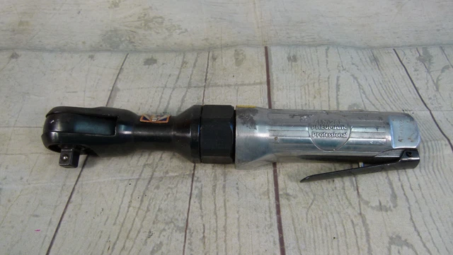 Central Pneumatic Professional 3/8" Air Ratchet 5539