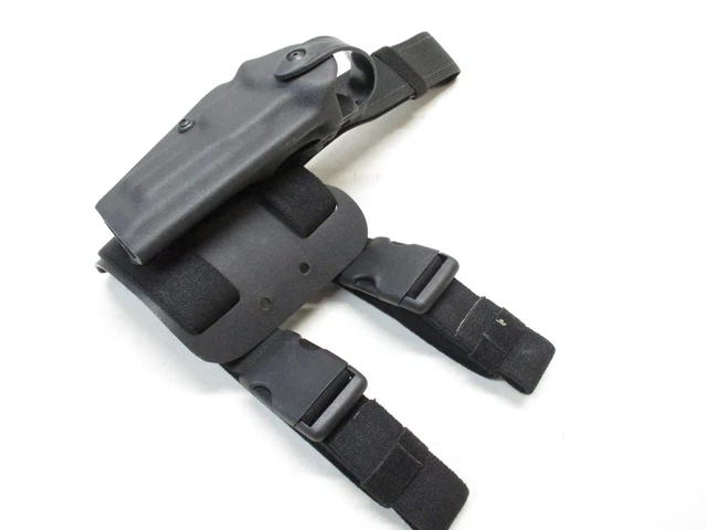 Black Safariland Beretta 92 Right Hand Drop Leg Thigh Holster Level 2