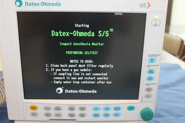 Datex Ohmeda S/5 Compact Multi-Parameter( Anesthesia ) W/ Module Patient Monitor