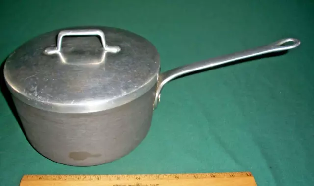 Magnalite GHC Professional 3 Quart /3 Liter Anodized Aluminum Saucepan Pot & Lid
