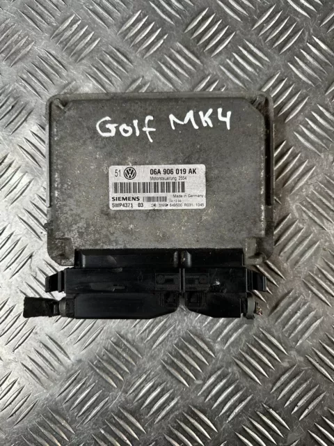 VW Golf Mk4 1.6 Engine Control Unit ECU 06A906019AK