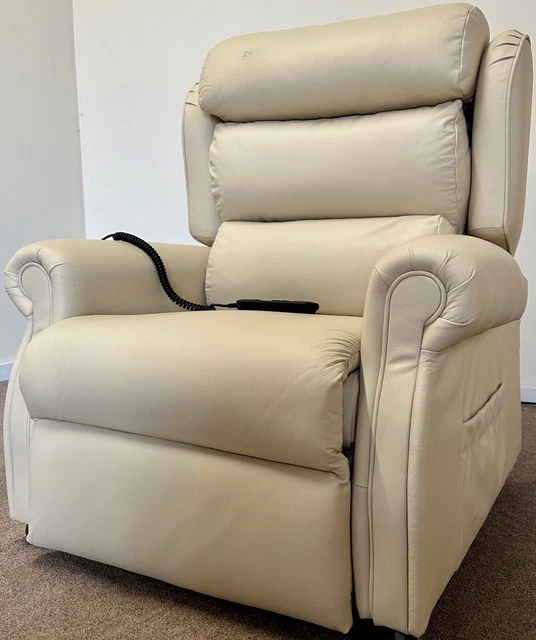 Petite Luxury Electric Riser Recliner Dual Motor Chair Cream Leather Can Deliver