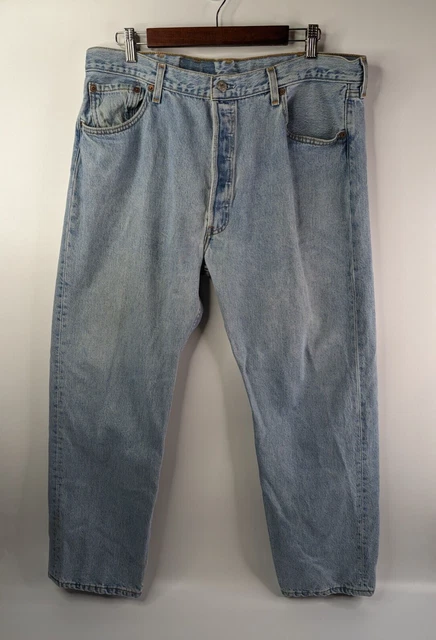 Vintage Y2K Classic Levis 501 Jeans Label 40x30 Measure 37x29 Made in USA