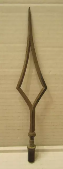 Old Orig. Reyburn Hunter Open Diamond Lightning Rod Weathervane Tip Top Finial