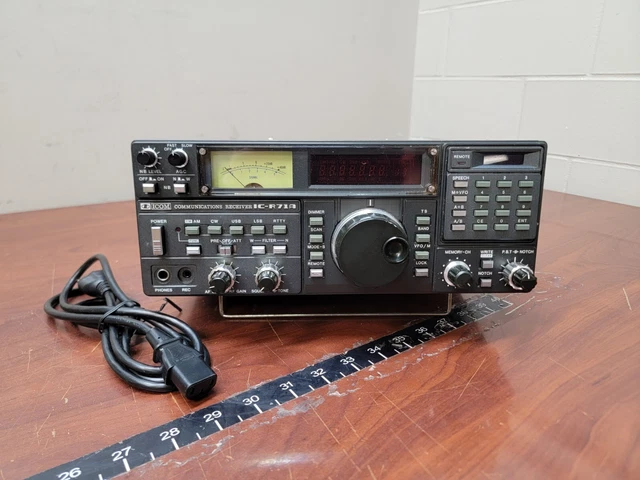 Icom IC-R71A HF Ham Radio Communications Receiver c-x