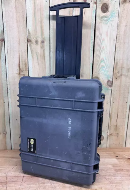 Pelican 1560 Waterproof Rolling Carry On Case Black Used Condition B/C Free Ship