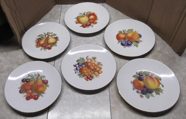Lot 6 Bareuther Waldsassen Bavaria Germany Fruits 7 3/4" Salad Plates