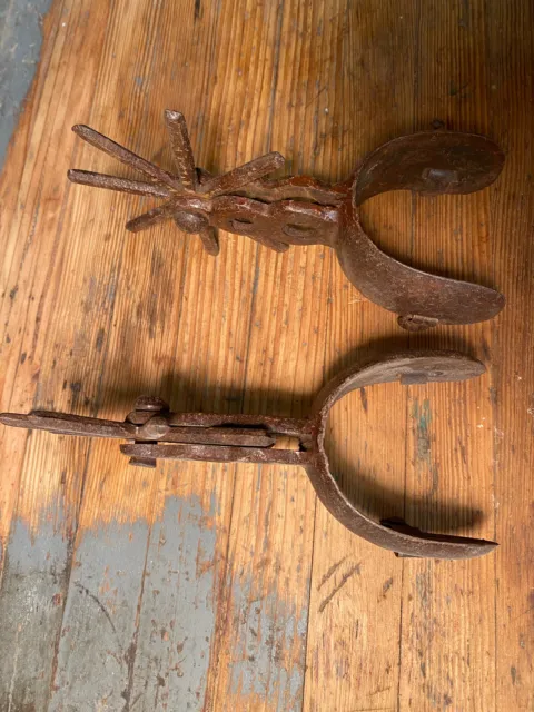 ANTIQUE 1800’s HUGE CAST IRON 5" ROWEL CHIHUAHUA MEXICAN PAIR OF SPURS 2
