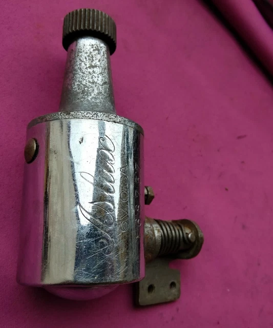 Dynamo De Vélo Ancienne – Française – Vintage – état Fonctionnel