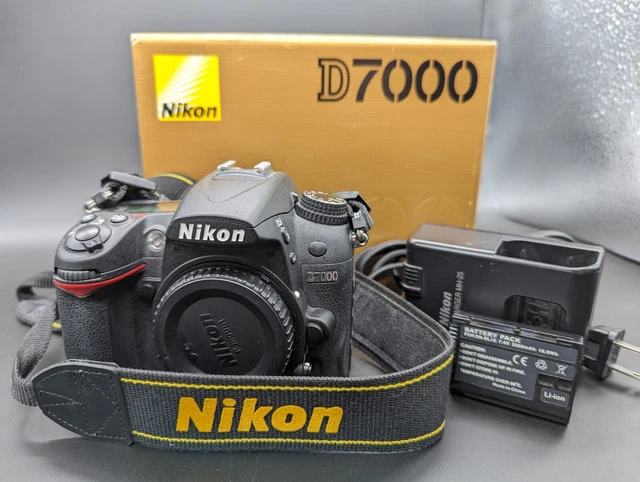 Nikon D D7000 16.2 MP Digital SLR Camera - Black - Low Shutter Count