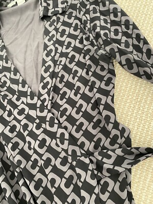 Diane von furstenberg black gray collar wrap dress classic chain link 2