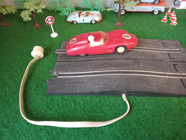 Balakaka Circuit Voiture Flexible 4m Avec 4 Voitures Et Ventouses – Piste Enroulable Dès 3 Ans