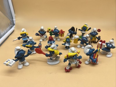 smurfs figures 1970s