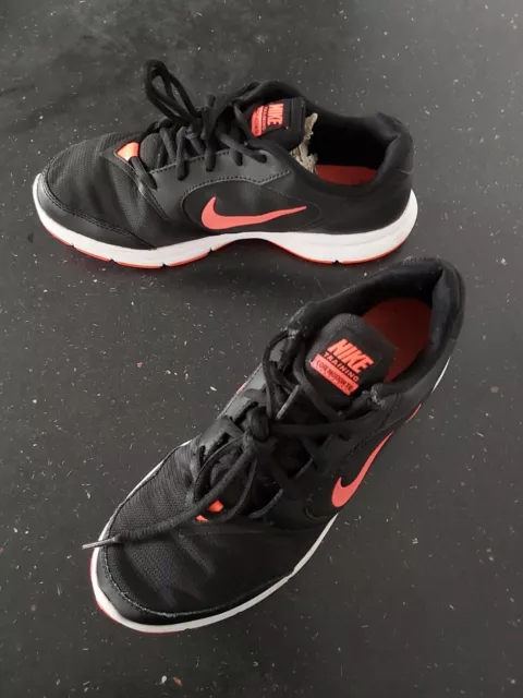 NIKE TRAINING CORE Motion TR Womens Pink Black Trainers Size 5.5