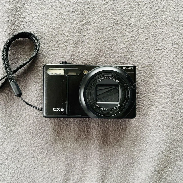 Ricoh GR Digital III 10.0MP Point & Shoot Digital Camera Tested 7