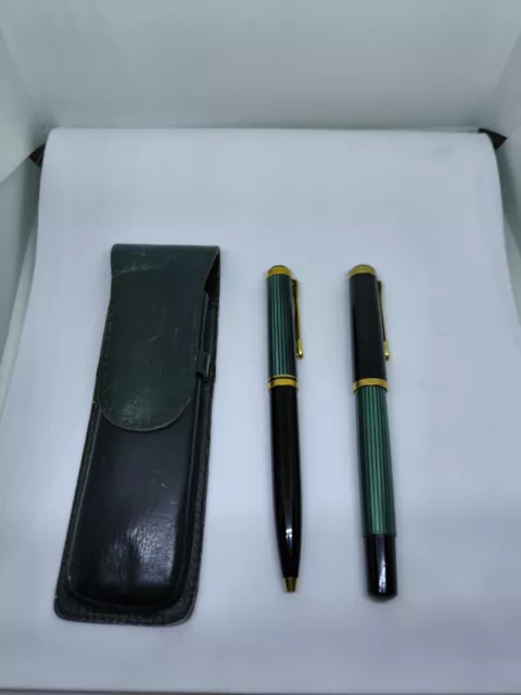 Altes Pelikan Set mit Tasche aus Leder 585 Gold Feder