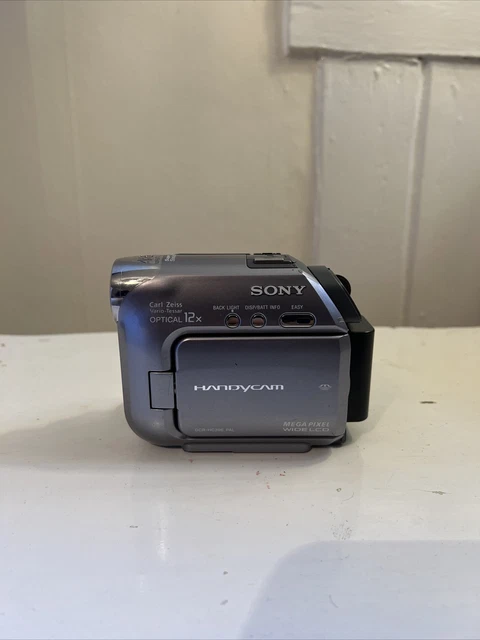Sony Handycam DCR-HC39E PAL Zeiss Lens Mini DV Camcorder