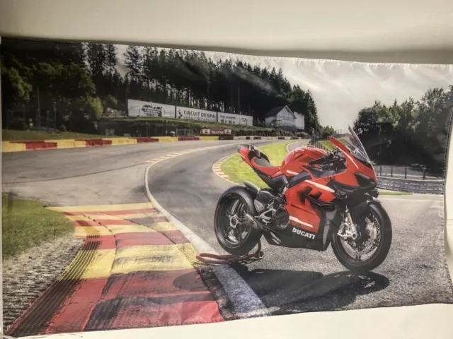 Ducati Motor Flagge In 150 X 90 Cm NEU   / Motorsport / Werkstatt Deko Neu