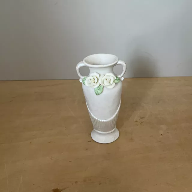 Vase Miniature en Barbotine Blanc et Irisé Fleur Objet de Décoration Vitrine