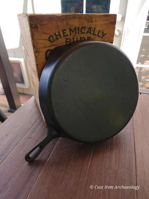 Wagner #12 Cast Iron Skillet Unmarked Restored