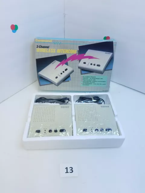 Juego de dos intercomunicadores Novi Command inalámbrico FM 2 canales A/B modelo WI-2C