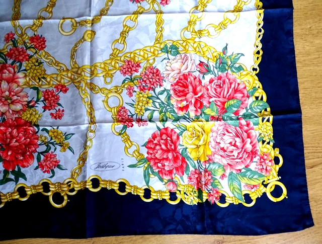 Foulard En Soie Rossy Paris - Beige, Décor Chamaré, 84x84 Cm, Occasion