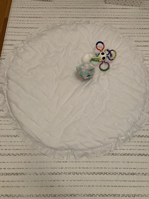 Lush Decor Nursery Photography Baby Round Ruffle Play Mat White Single