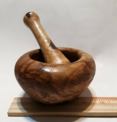 Mortero y mortero artesanal de madera de oliva de 4 1/2", especias aplastantes de madera .R1