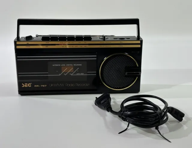 Vintage SEG RR-767 UKW/MW Radio Recorder Schwarz Retro Radio HLF