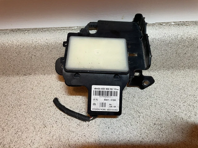 2018 2019 Hyundai Sonata Right Blind Spot Radar Sensor Rh 95821-C1500 Oem