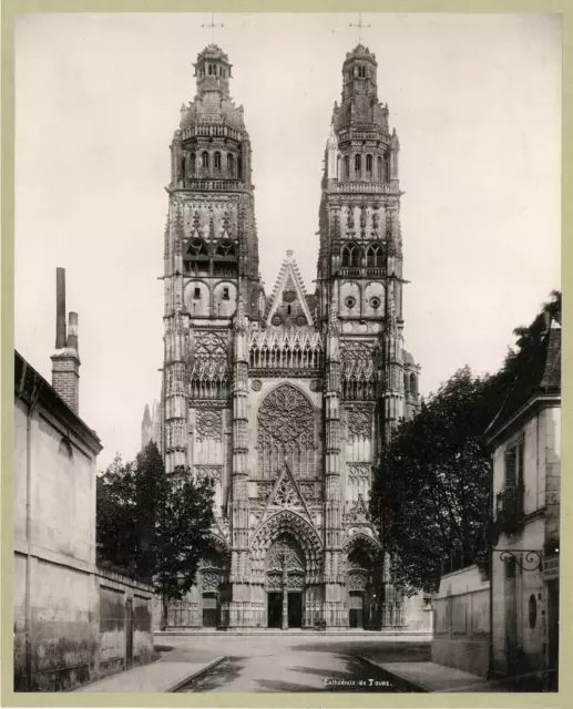 France, Cathédrale de Tours  Vintage print.  Photomécanique  21x27  Circa