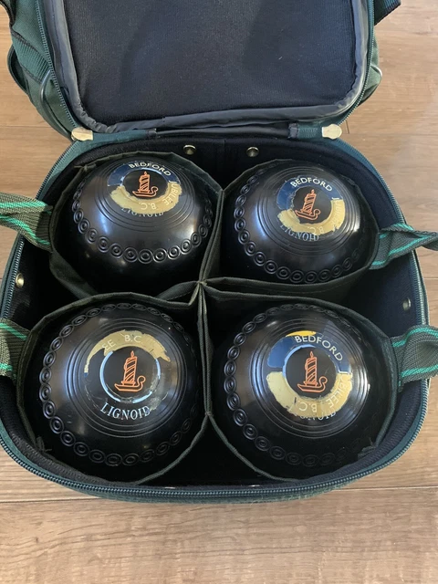 4 x Thomas Taylor Size 2 Lignoid Lawn Bowls With Airport Carry Bag Ideal Gift