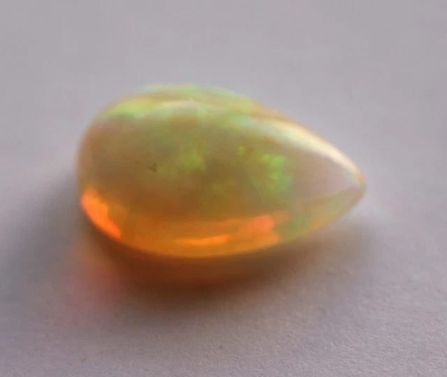 2,76 ct Très belle Opale d'Ethyopie