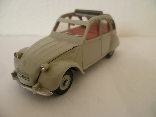 Dinky Toys 500 Citroën 2CV - Échelle 1:43 - Zamak Gris - Boîte D'origine - France