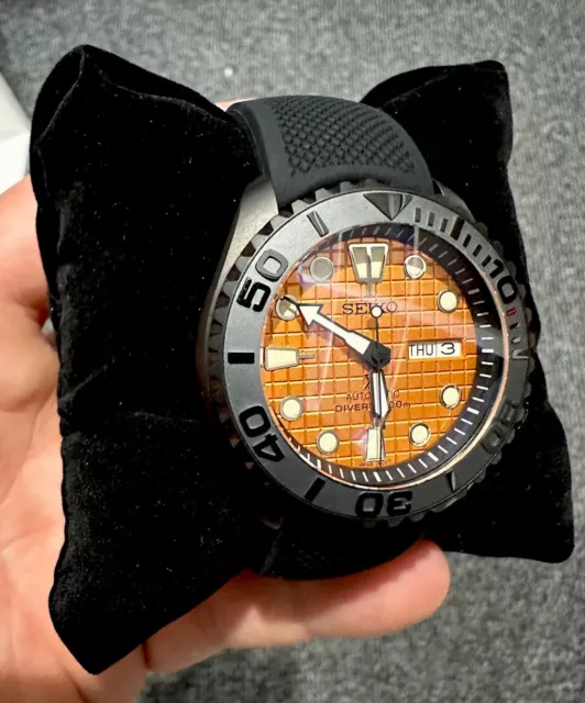 Seiko SKX007 Mechanical Watch Mod