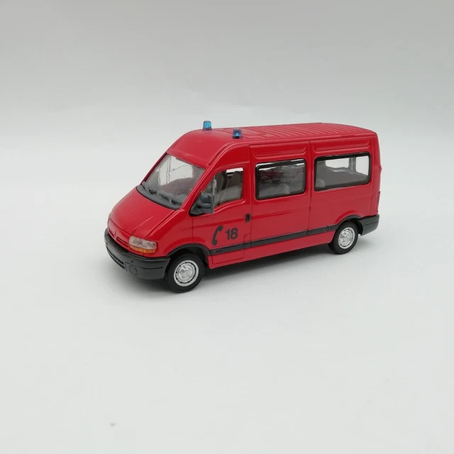 SOLIDO POMPIERS RENAULT Master 1/50 EUR 7,00 - FR