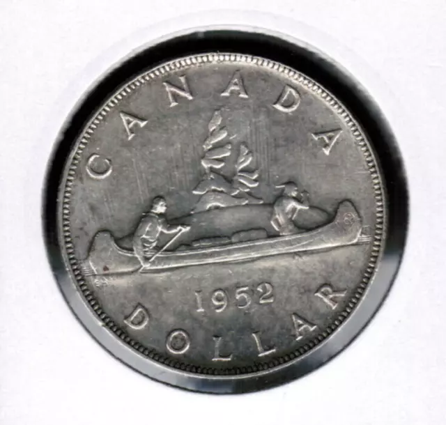Canada  $1 SILVER DOLLAR 1952 Very Nice