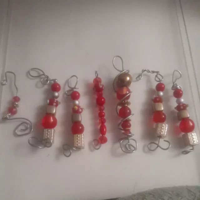 Hamdmade LOT of 7 Red Crystal Glass Beaded Ornament Hooks On Silver Wire.