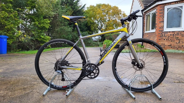 BOARDMAN HYBRID COMP Bike Upgraded Commuter Road bike