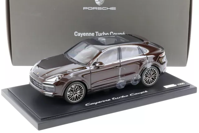 1:18 Norev Porsche Cayenne Turbo Coupe Mahagoni with display DEALER VERSION