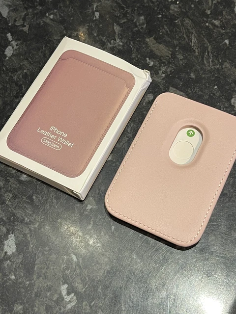 Apple Leather Wallet with MagSafe for iPhone 12/13/14/15 Series - Pink 3