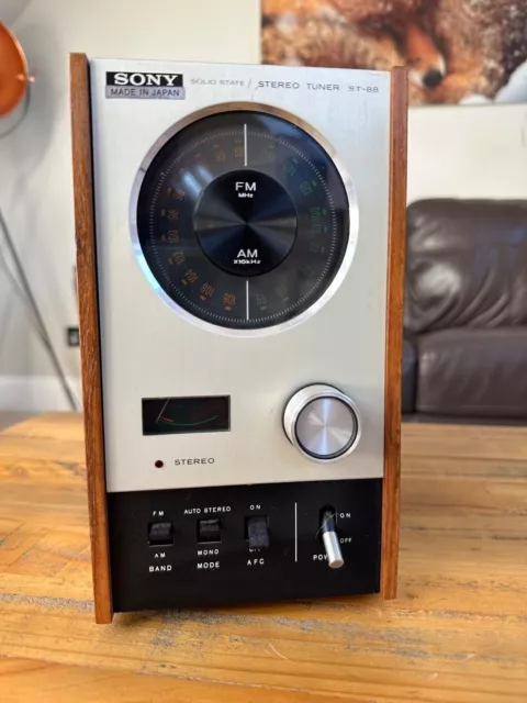 Sony Solid State Vintage Tuner St-88