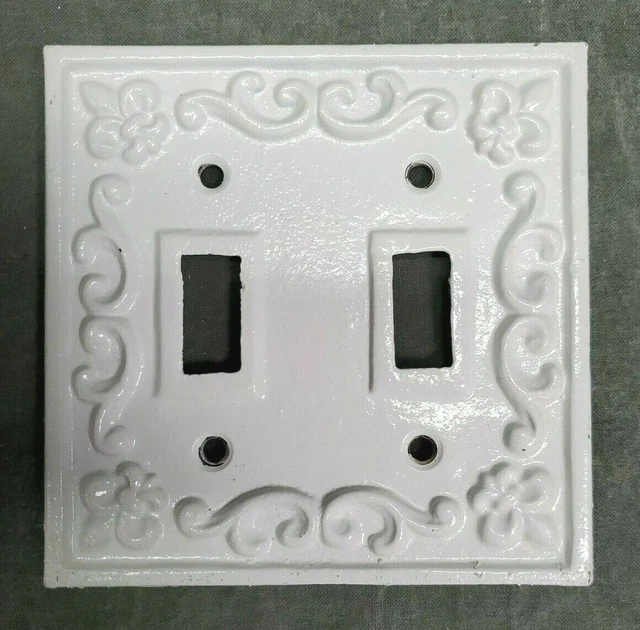 Vtg Victorian Fleur de Lis Heavy Cast Iron Light Switch Wall Plates White Double