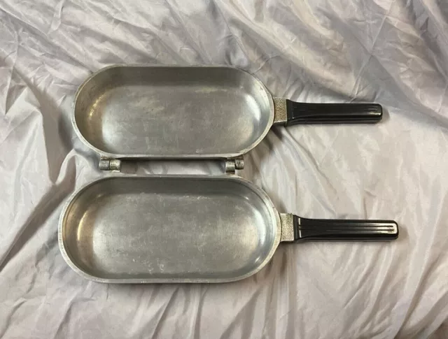 Vintage Guardian Service Ware Double Side Fish or Omelet Fry Pan Skillet