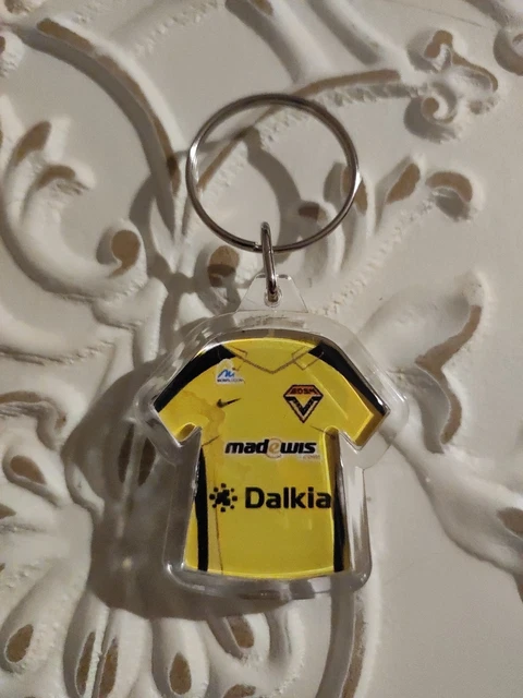Porte-clés en méthacrylate Vignette de football - MadeinGift