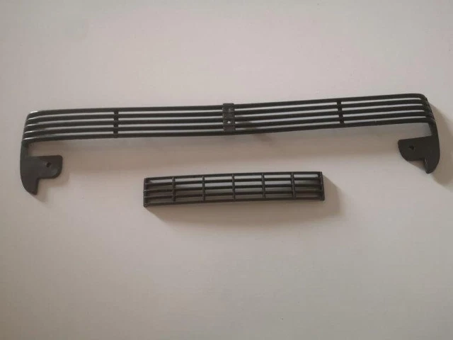 Pocher 1:8 Imbottitura Nera Per Ferrari Testarossa – Ricambio Originale N17